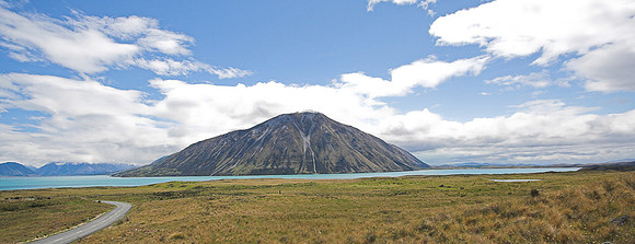 (1 of 1)Ben Ohau Range Panorama04-10